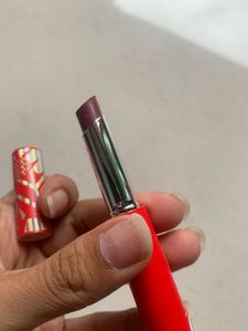 Kiro Slick Stick Luxe Matte Shade: 12 Berry Mocha