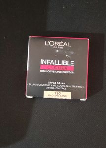 Brand New Loreal Infallible Compact 250 Shade