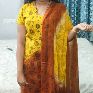 Kurta With Dupatta