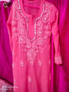 Beautiful Chikankari Kurti