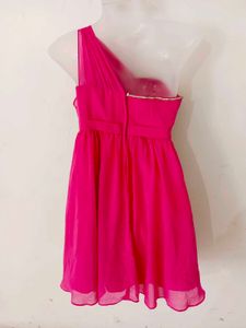 GORGEOUS PINK PARTY DRESS
