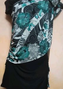 Tunic with Unique-Half Sleeve-PRICE NEGOTIABLE