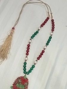 Beaded Floral Necklace