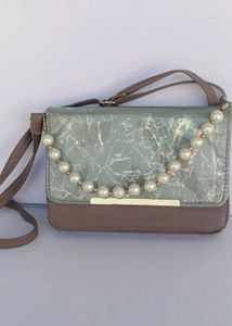 Sling Bag 🛍️🛍️🛍️