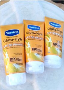 Combo Of 3 Gluta Hya Sunscreen PA+++