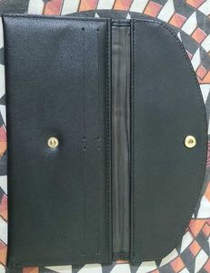 Black Clutch