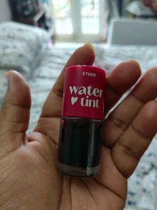 Combo Of Lipsticks, Tint And Gloss