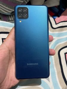 Samsung A12