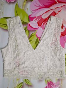 (1092)Bebe White Lace Bralette
