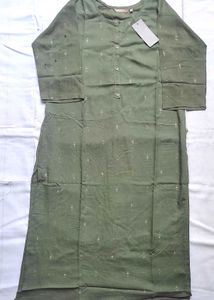 Avaasa Kurti With Pocket