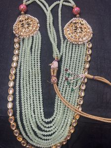 Elegant Kundan Necklace