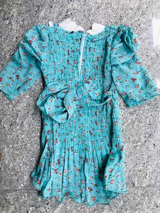 Floral Print Dress with Lace Collar