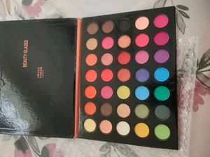 35 Colour eyeshadow Palette