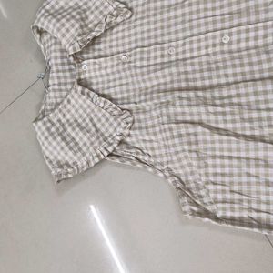 Gingham Sleeveless Top