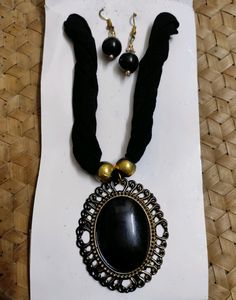 🆓🆙 Clearance Give Away || Black Choker 📿