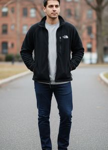 🇦🇺 The North Face Imported Fleece Jacket