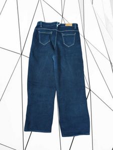 DE-80 Size 30 Straight Jeans