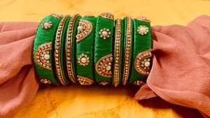 Silk Thread Green Bangle Set