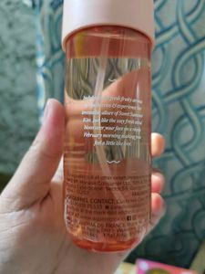 Aqualogica Sweet Summer Kiss Perfume Body Mist