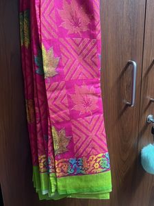 Super Stylish Weightless Saree Without Blouse