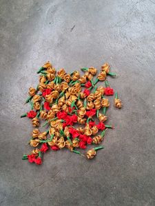 Artificial Hand Made Gold and Red Roses 🌹 💛 ✨️