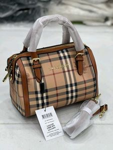 BURBERRY PREMIUM HANDBAG + SLING BAG DUFFLE TYPE