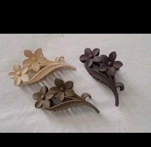 Floral Hair Claw Clips