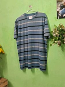 Striped Blue T-Shirt🖤🤍💙