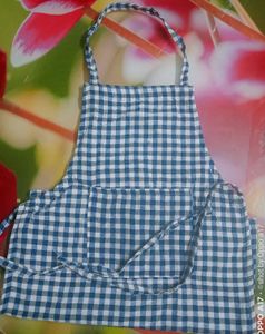 Elegant Green cotton Saree with Kitchen Apron