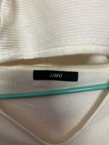 White Hoodie - Cozy and Stylish