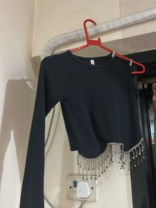 Black Long Sleeve Crop Top