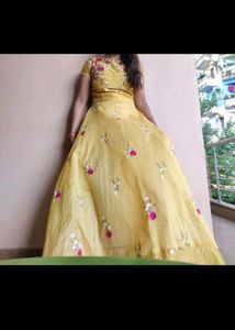 Embroidered Gowns Free Earring Under 600