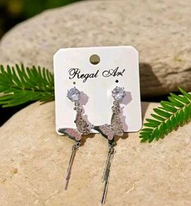 🦋🦋Butterfly Dangle Earrings