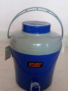 Insulated Water Jug
