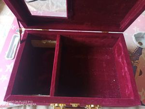 🟩offer🟩Red Valvet Storage Box For Makeup