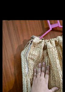 Gown Set