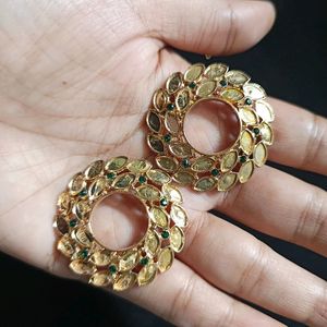 Beautiful Round Earrings