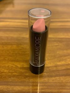 Max & More Lipstick