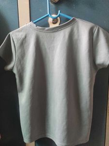 Gray T-Shirt with Shoulder Detail