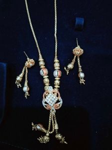 Golden Necklace Set