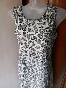 Patterned Sleeveless Dress