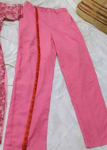 Very Beautiful chicken Kari Kurti With Pant