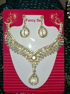 Sparkling Rhinestone Jewelry Set