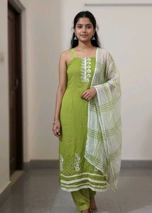 Elegant Green Kurta Set with Dupatta