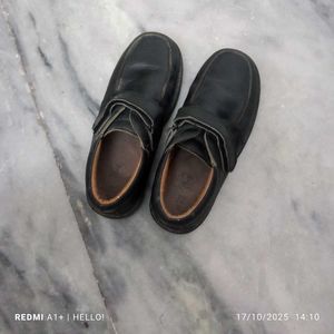 100% Genuine Leather Black Casual Shoes