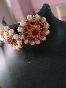 Elegant Pearl Necklace &amp; Earring Set