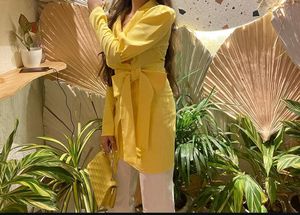 Chic Yellow Blazer Dress