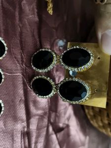 Stylish Black Stone neckpiece