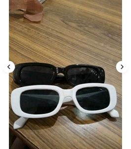 Retro Sunglasses - Black &amp; White