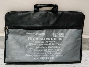 Laptop bag